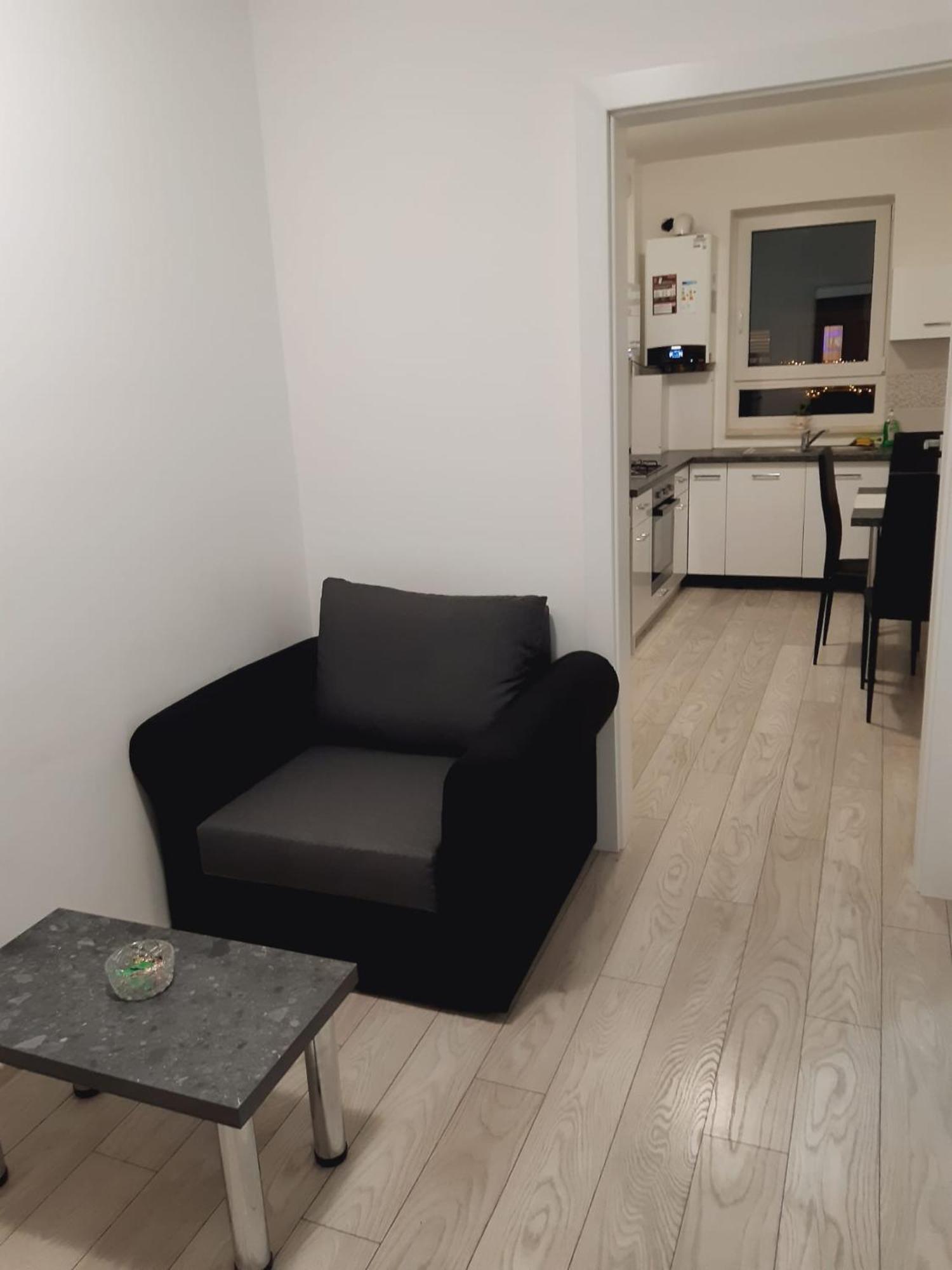 Flor Apartaments Târgu-Mureş Exteriör bild